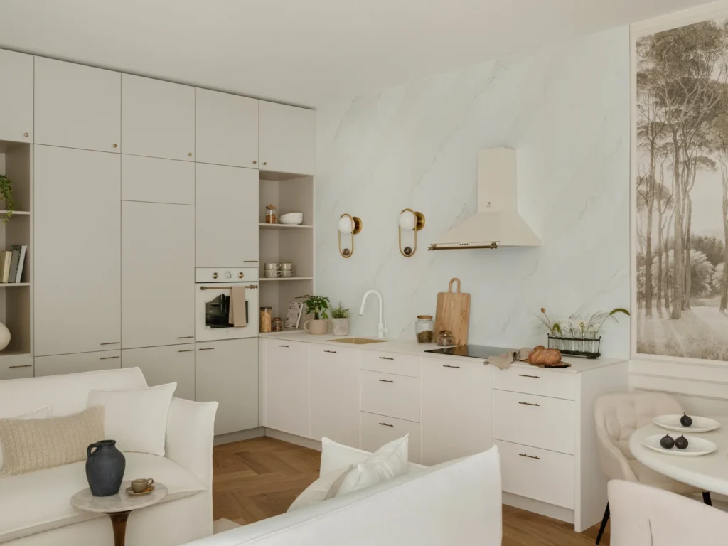 Moderne køkken i lyst og minimalistisk design med stilfulde detaljer.